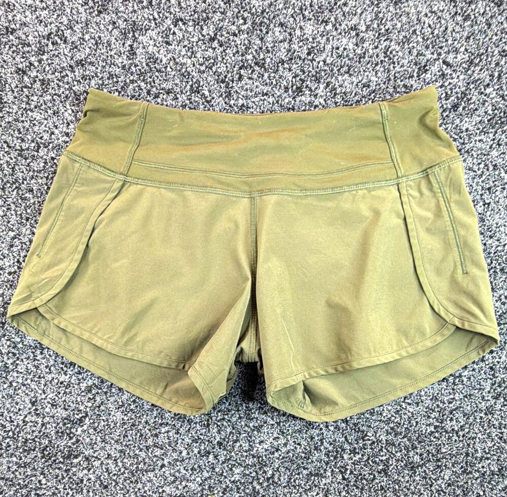 lululemon Women’s Green Athletic Running Shorts Stretch Zip Pocket 2.5" Sz 4